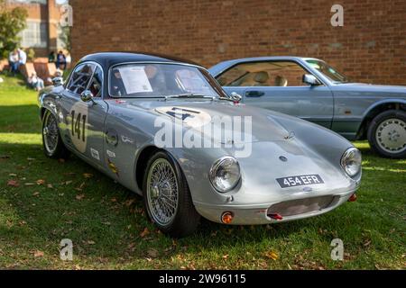 1963 Lotus Elite, in mostra al Bicester Heritage Scramble l'8 ottobre 2023. Foto Stock