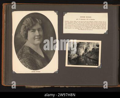 Annie Woud, Weijert Jan van Zanen, 1933 - 1936 Stampa fotomeccanica rivista album con un ritratto e un testo sull'alt Annie Woud, più una foto delle grotte di Han. Parte dell'album esperanto dal 1933 al 1936 circa. Carta di Haarlem. supporto fotografico con stampa in argento gelatina cantante d'opera (donna). grotta, grotta di Han Foto Stock