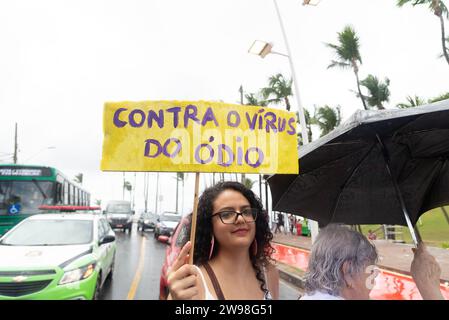 Salvador, Bahia, Brasile - 08 marzo 2020: I manifestanti sono visti nella giornata della donna protestando contro il machismo. Città di Salvador, Bahia. Foto Stock