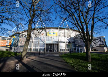 Hull, Regno Unito. 26 dicembre 2023. Una vista generale all'esterno dello stadio MKM in vista della partita del campionato Sky Bet Hull City vs Sunderland al MKM Stadium, Hull, Regno Unito, 26 dicembre 2023 (foto di James Heaton/News Images) a Hull, Regno Unito il 26/12/2023. (Foto di James Heaton/News Images/Sipa USA) credito: SIPA USA/Alamy Live News Foto Stock