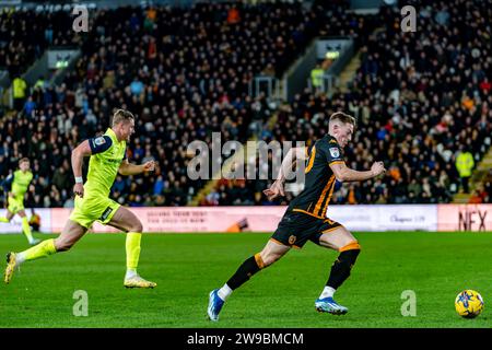 HULL, REGNO UNITO. 26 dicembre 2023. EFL Championship Football League: Hull City AFC contro Sunderland AFC. Liam Delap di Hull City. Credit Paul Whitehurst/Alamy Live News Foto Stock