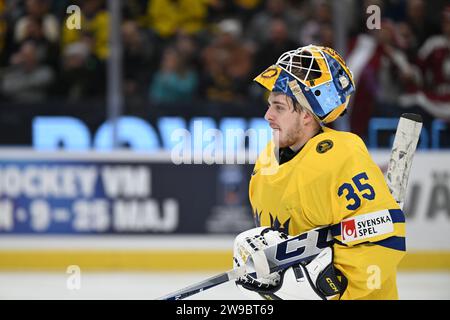 Gothenburg, Svezia. 26 dicembre 2023. Gothenburg, Svezia 20231226Ugo Hävelid della Svezia durante il girone IIHF World Junior Championship Una partita di hockey su ghiaccio tra Svezia e Lettonia allo Scandinavium di Gothenburg, Svezia, 26 dicembre 2023. Foto: Björn Larsson Rosvall/TT/Kod 9200 crediti: TT News Agency/Alamy Live News Foto Stock