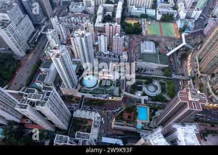 Vista aerea di Tsuen Wan al tramonto Foto Stock