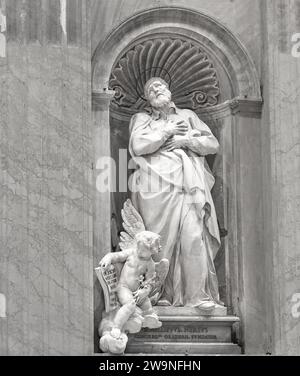 Statua commemorativa, a San Filippo Neri, nella basilica di San Pietro, Vaticano, Roma, Italia Foto Stock