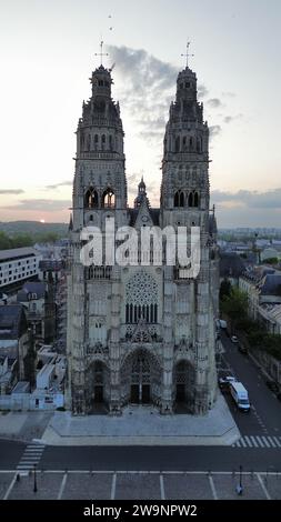 Foto del drone cattedrale di Saint-Gatien, Cathédrale Saint-Gatien Tours France Europe Foto Stock