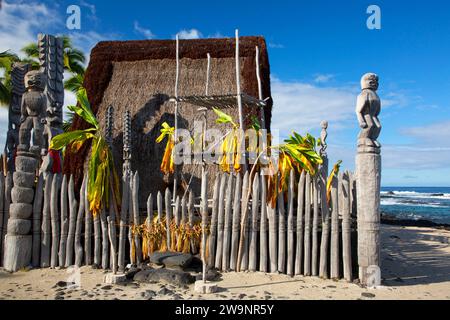 Hale o Keawe, Puuhonua o Honaunau National Historical Park, Hawaii Foto Stock