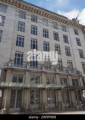 Oesterreichische Postsparkasse Translation Austrian Postal Savings Bank Building progettato da otto Wagner intorno al 1906 a Vienna, Austria Foto Stock