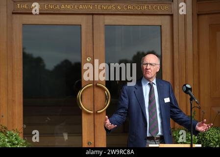 Foto del file datata 04/09/20 di Ian Hewitt, presidente dell'All England Lawn Tennis Club di Wimbledon, che è stato nominato MBE (membro dell'ordine dell'Impero britannico) nella lista New Year Honours, per servizi al tennis e per beneficenza. Data di emissione: Venerdì 29 dicembre 2023. Foto Stock