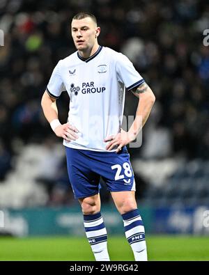 Preston, Regno Unito. 29 dicembre 2023. Milutin Osmaji? 28# di Preston North End, durante il match per lo Sky Bet Championship Preston North End vs Sheffield mercoledì a Deepdale, Preston, Regno Unito, 29 dicembre 2023 (foto di Cody Froggatt/News Images) a Preston, Regno Unito il 29/12/2023. (Foto di Cody Froggatt/News Images/Sipa USA) credito: SIPA USA/Alamy Live News Foto Stock