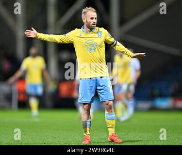 Preston, Regno Unito. 29 dicembre 2023. Barry Bannan #10 di Sheffield Wednesday durante lo Sky Bet Championship match Preston North End vs Sheffield Wednesday a Deepdale, Preston, Regno Unito, 29 dicembre 2023 (foto di Cody Froggatt/News Images) a Preston, Regno Unito il 29/12/2023. (Foto di Cody Froggatt/News Images/Sipa USA) credito: SIPA USA/Alamy Live News Foto Stock