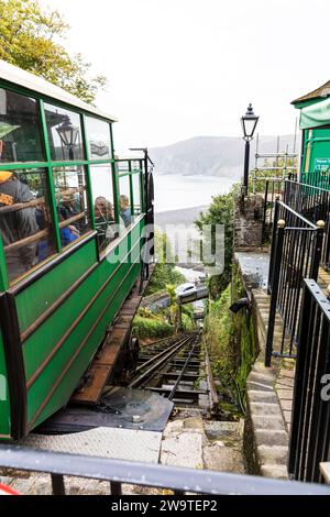 Lynton and Lynmouth Cliff Railway, Lynton and Lynmouth, Devon, Regno Unito, Inghilterra, Lynton & Lynmouth Cliff Railway, Lynton & Lynmouth, Cliff Railway, funicula Foto Stock