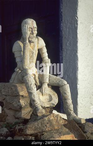 Statua di Don Quixote presso la locanda vicino a Puerto Lapice, Castille-la Mancha, Spagna Foto Stock