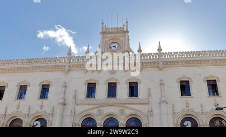 La stazione ferroviaria di Rossio (Estação de Caminhos de ferro do Rossio) si trova in piazza Rossio a Lisbona, Portogallo Foto Stock