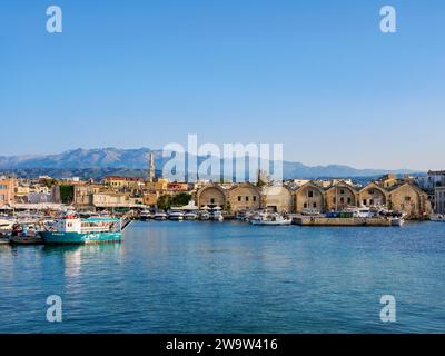 Venetian Shipyards, città di Chania, Creta, Grecia Foto Stock