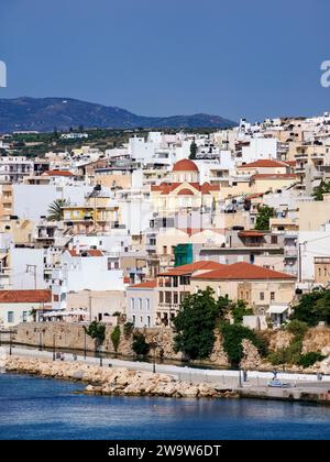 Paesaggio urbano di Sitia, regione di Lasithi, Creta, Grecia Foto Stock