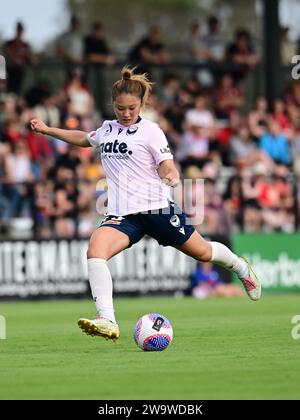 Rooty Hills, Australia. 30 dicembre 2023. Kurea Okino del Melbourne Victory FC è visto in azione durante la partita della stagione femminile A-League 2023/24 round 10 tra Western Sydney Wanderers FC e Melbourne Victory FC tenutasi al Wanderers Football Park. Punteggio finale; Western Sydney Wanderers 2:0 Melbourne Victory FC. (Foto di Luis Veniegra/SOPA Images/Sipa USA) credito: SIPA USA/Alamy Live News Foto Stock