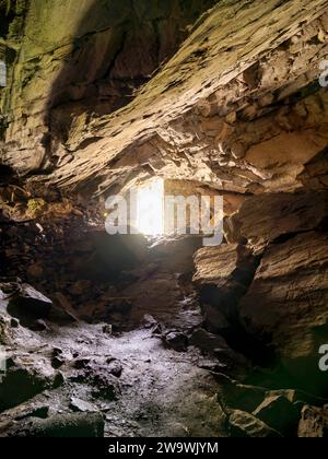 Grotta di ZAS, interno, Monte ZAS o Zeus, Isola di Naxos, Cicladi, Grecia Foto Stock