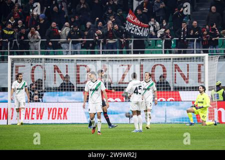 Milano, Italia. 30 dicembre 2023. Delusione di Sassuolo durante AC Milan vs US Sassuolo, partita di calcio di serie A A Milano, Italia, dicembre 30 2023 credito: Agenzia fotografica indipendente/Alamy Live News Foto Stock