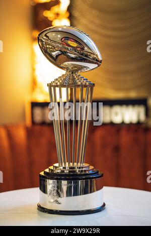 Rose Bowl Game Leishman Trophy durante il Lawry's Beef Bowl for the Alabama Crimson Tide, venerdì 29 dicembre 2023, al Lawry's The prime Rib, a Beve Foto Stock