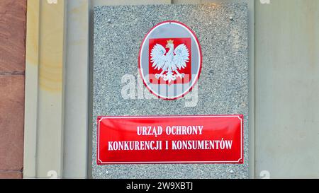 Varsavia, Polonia. 29 dicembre 2023. Firma Urzad Ochrony Konkurencji i Konsumentow. Foto Stock