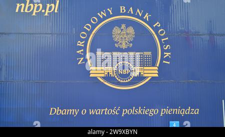 Varsavia, Polonia. 29 dicembre 2023. Firmi la Narodowy Bank Polski. Foto Stock