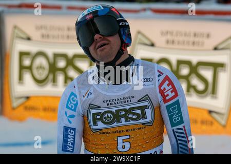 Adrian Smiseth Sejersted (NOR) gareggia durante la Coppa del mondo di sci alpino Audi FIS, MenÕs gara di Downhill sul Saslong Slope in Val Gardena il 16 dicembre, Foto Stock