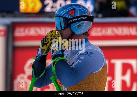 Benjamin Jacques Alliod (ITA) gareggia durante la Coppa del mondo di sci alpino Audi FIS, MenÕs gara di Downhill sul Saslong Slope in Val Gardena il 16 dicembre 2 Foto Stock
