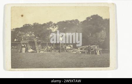 Veduta di una mostra agricola a Middelburg, 1862 - 1870 Fotografia. Visita la card di supporto fotografico di Middelburg. collezione di stampe di albumi in cartone, mostra, mostra. Agricoltura Middelburg Foto Stock