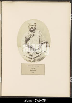 Portret van gunga RAM bohra uit aligarh, c. 1858 - nel o prima del 1868 fotografare Aligarh Photographic support albumen stampare razze umane; popoli; nazionalità. head-gear: turban Foto Stock