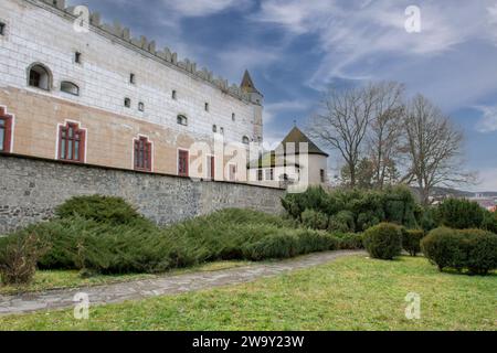 Castello di Zvolen. Un castello medievale situato su una collina vicino al centro di Zvolen. Slovacchia. Foto Stock