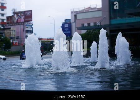 La bellissima fontana della città di colombo Foto Stock