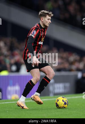 Londra, Regno Unito. 31 dicembre 2023. David Brooks di Bournemouth durante la partita di Premier League al Tottenham Hotspur Stadium di Londra. Il credito fotografico dovrebbe leggere: David Klein/Sportimage credito: Sportimage Ltd/Alamy Live News Foto Stock