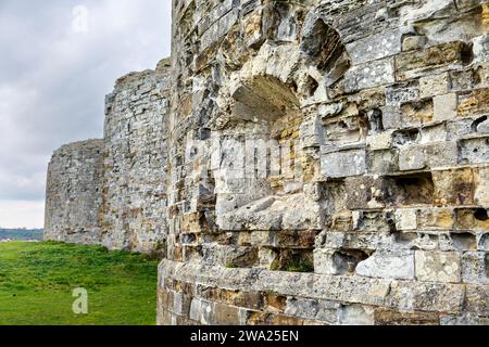 Rovine del Castello Camber del XVI secolo, East Sussex, Inghilterra Foto Stock