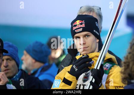 Garmisch Partenkirchen, Deutschland. 1 gennaio 2024. Andreas Wellinger (SC Ruhpolding) beim Neujahrsskispringen Garmisch-Partenkirchen Credit: dpa/Alamy Live News Foto Stock