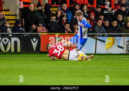 Wrexham lunedì 1 gennaio 2024. Durante la partita di Sky Bet League 2 tra Wrexham e Barrow al GlyndÅµr University Racecourse Stadium, Wrexham lunedì 1 gennaio 2024. (Foto: Ian Charles | mi News) crediti: MI News & Sport /Alamy Live News Foto Stock