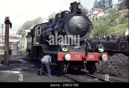 Visita di 12 giorni in Francia , Spagna e Portogallo per fotografare i motori a vapore al lavoro aprile 1971 Foto Stock