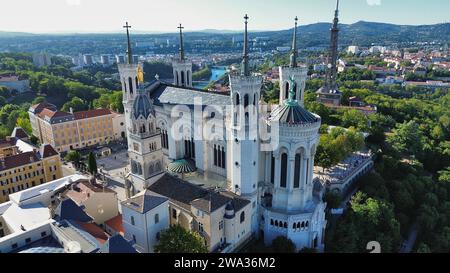 Foto drone Basilica Notre-Dame de Fourvière Lione Francia Europa Foto Stock