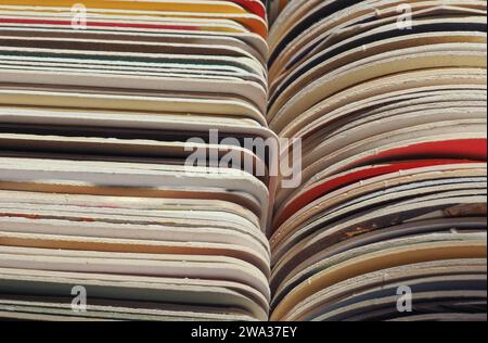 Molti Beermats per Una pinta di birra Foto Stock