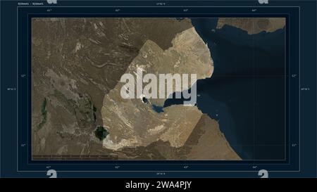 Gibuti è stata evidenziata su una mappa satellitare ad alta risoluzione con la capitale del paese, la griglia cartografica, la scala di distanza e il coordino di confine della mappa Foto Stock
