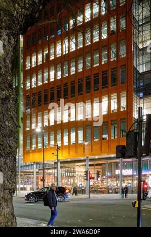 Shaftsbury Avenue, Soho, scena notturna, centro di Londra, Regno Unito Foto Stock