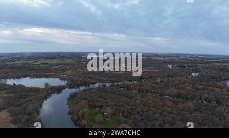 Il fiume Yare guarda indietro verso Norwich da Brundall Norfolk Foto Stock