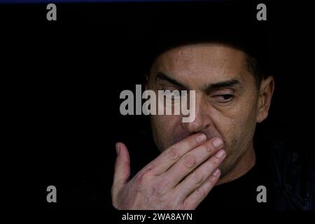 Madrid, Spagna. 2 gennaio 2024. Francisco Rodriguez, allenatore del Rayo Vallecano, visto durante la partita di la Liga 2023/24 tra Getafe e Rayo Vallecano allo stadio Civitas Metropolitano. Punteggio finale; Getafe 0 : 2 Rayo Vallecano. Credito: SOPA Images Limited/Alamy Live News Foto Stock