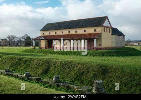 Ricostruzione di Villa Romana a Viriconium Cornoviorum, Wroxeter Roman City, una delle più grandi città romane della Gran Bretagna, Shropshire, Inghilterra, Regno Unito Foto Stock