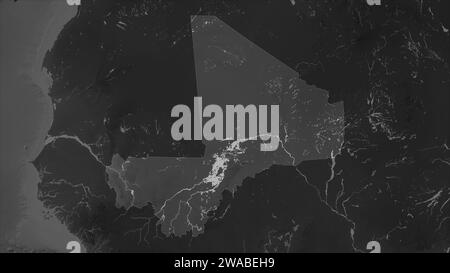 Il Mali è evidenziato su una mappa di elevazione in scala di grigi con laghi e fiumi Foto Stock