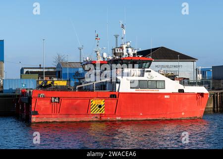 Mainprize Offshore nave offshore multiuso MO3 nel porto di Cuxhaven, Germania Foto Stock