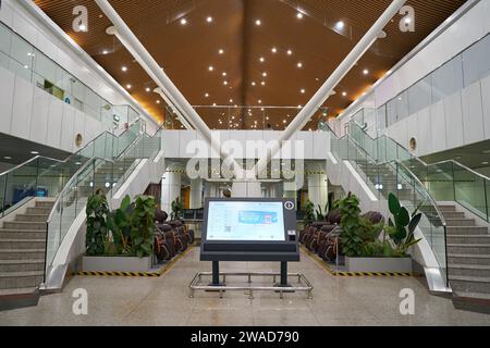 KUALA LUMPUR, MALESIA - CIRCA MAGGIO 2023: Foto dell'interno dell'aeroporto internazionale di Kuala Lumpur. Foto Stock