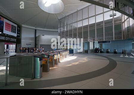 KUALA LUMPUR, MALESIA - 27 MAGGIO 2023, 2023: Gates at BBCC - stazione Hang Tuah a Kuala Lumpur. Foto Stock