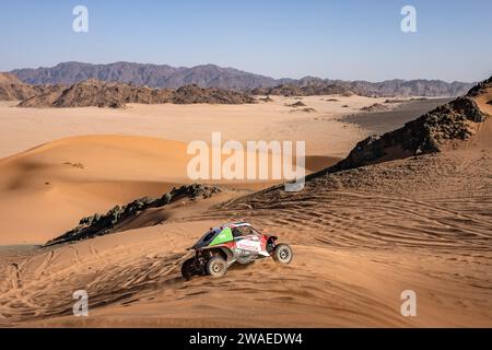 Al Ula, Arabie Saoudite. 3 gennaio 2024. 329 AKEEL Danial (sau), DUPLE Stéphane (fra), Wevers Sport, Taurus T3 Max, FIA Challenger, FIA W2RC, azione durante il test privato della Dakar 2024 dal 2 al 3 gennaio 2024 ad al-Ula, Arabia Saudita - foto Marcin Kin/DPPI Credit: DPPI Media/Alamy Live News Foto Stock