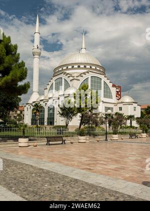 Bella moschea a Shkoder Albania Foto Stock