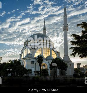 Bella moschea a Shkoder Albania Foto Stock